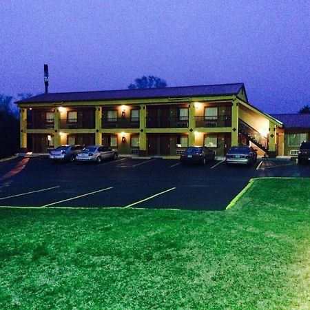 Duffys Motel - カルフーン エクステリア 写真